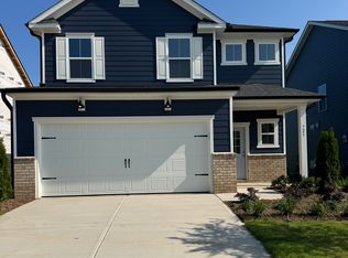 721 Branthurst Dr, Fuquay Varina, NC 27526