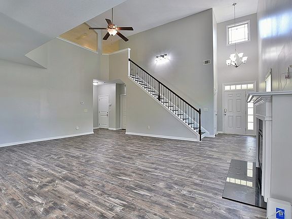 5th image of 4741 Wisteria Ln