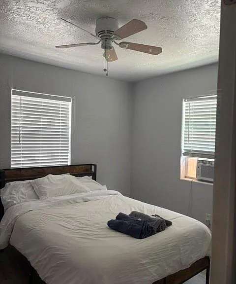 6734 Burkett St #4 — Photo 9