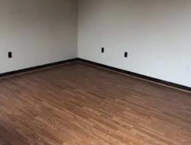 53 Meadow Green Dr — Photo 2