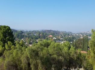 21480 Iglesia Dr, Woodland Hills, CA 91364