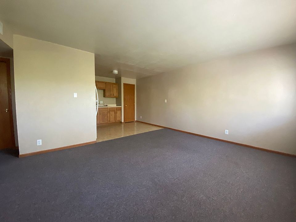 1st image of 1001-1005 N Buchanan St S #2