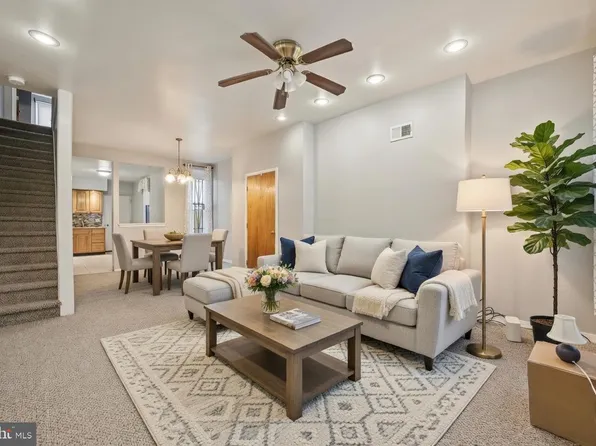 2009 N Gratz St, Philadelphia, PA 19121