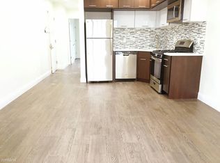 2506 31st St, Astoria, NY 11102