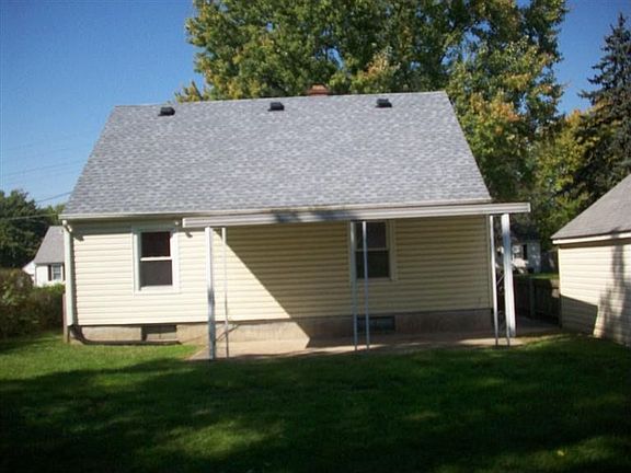 3rd image of 3210 Bexley Dr