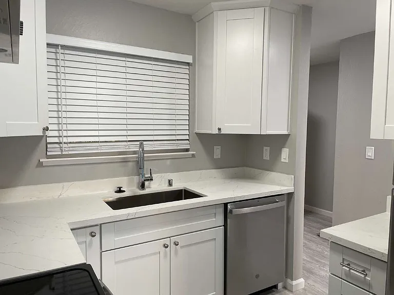 16725 Barnell Ave #2 — Photo 4
