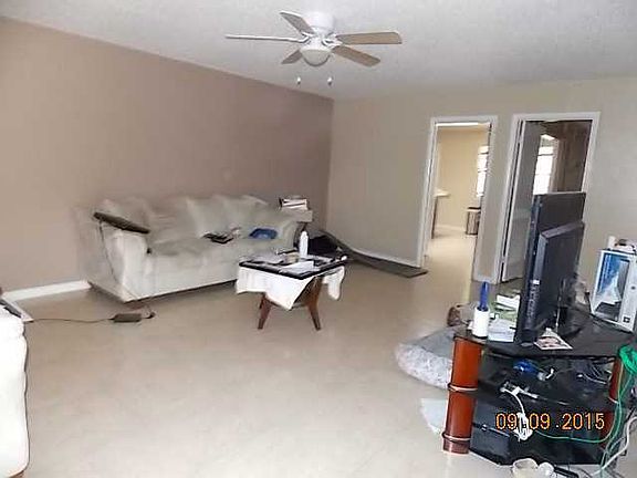 2nd image of 1235 E Robinson Ave