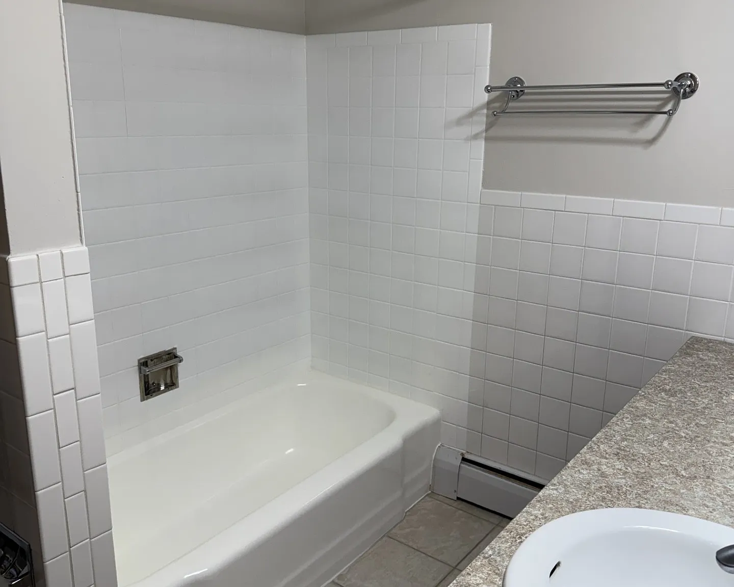 2 bed, 1800 sqft, $2,500 — Photo 4