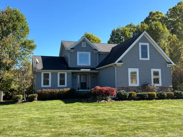 1597 Kimball Dr, Madison, OH 44057
