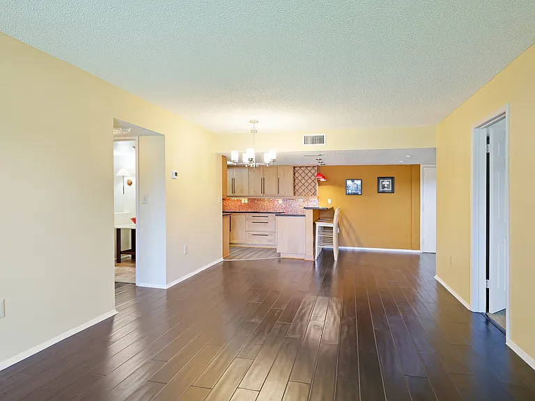 6116 43rd St W #201DAPT-201D — Photo 12