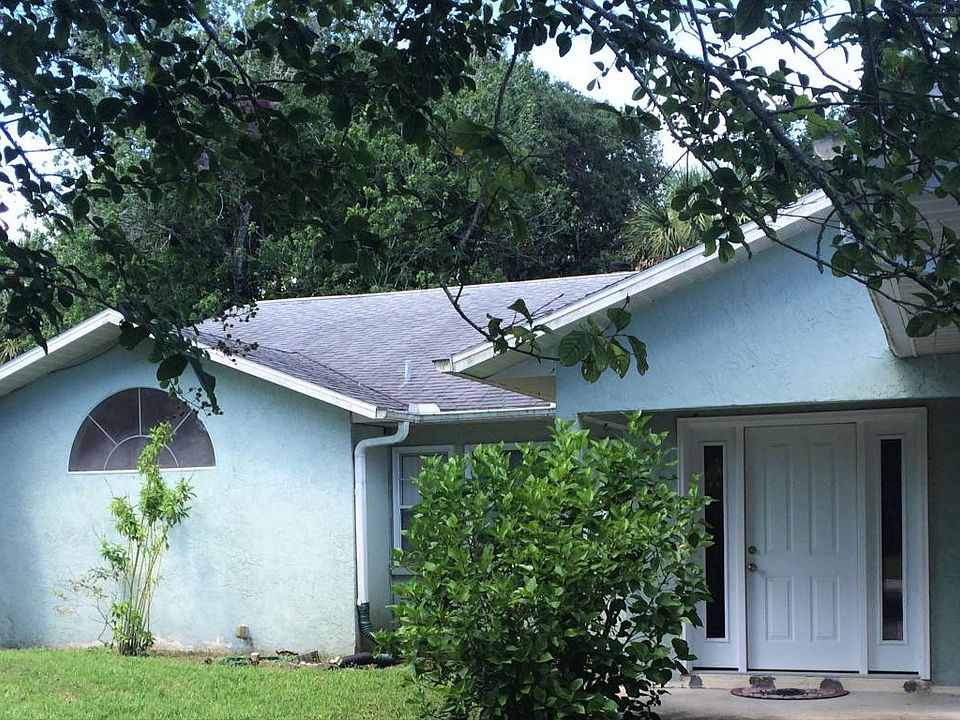 1st image of 2324 Queen Palm Dr