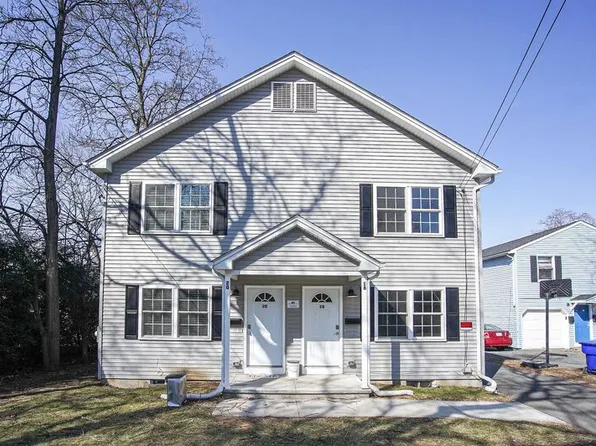18 Healey St, Indian Orchard, MA 01151