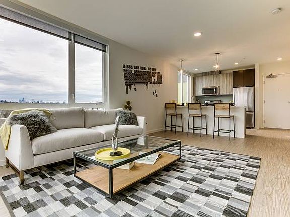 3rd image of 4041 Roosevelt Way NE #736-A