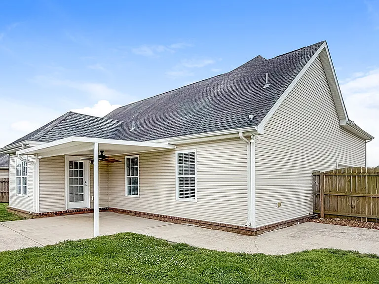 3360 Cornerstone Dr — Photo 17