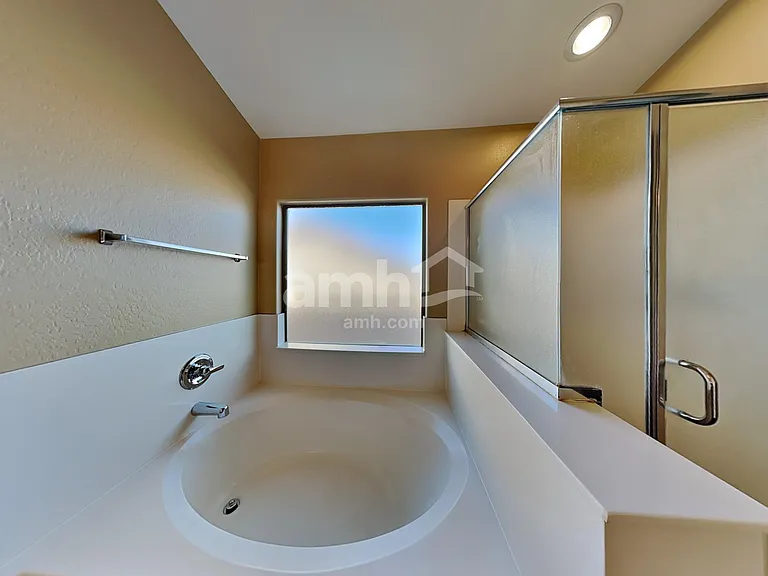 10143 W Preston Ln — Photo 12