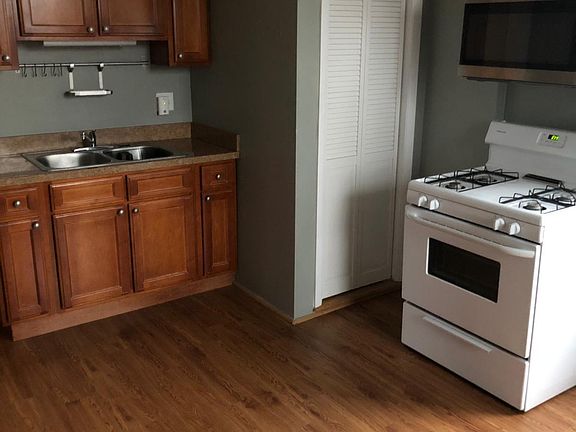 4th image of 4902 N Seeley Ave #3