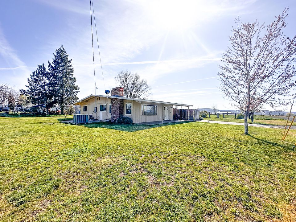 1st image of 2279 NW Hackamore Ln
