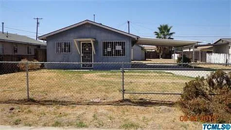 2415 Shaft St photo 1