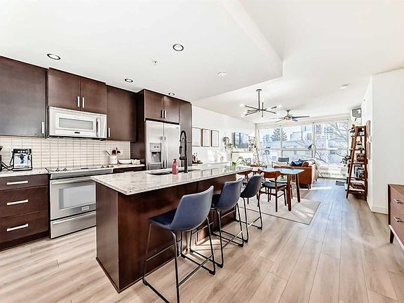 4th image of 1730 W 5a St SW #406