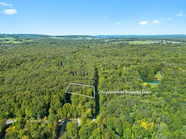 33 N Fairway Rd #33, Central City, PA 15926