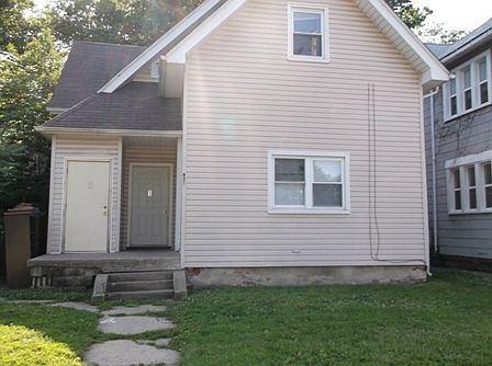 1st image of 631 S 7th St #1