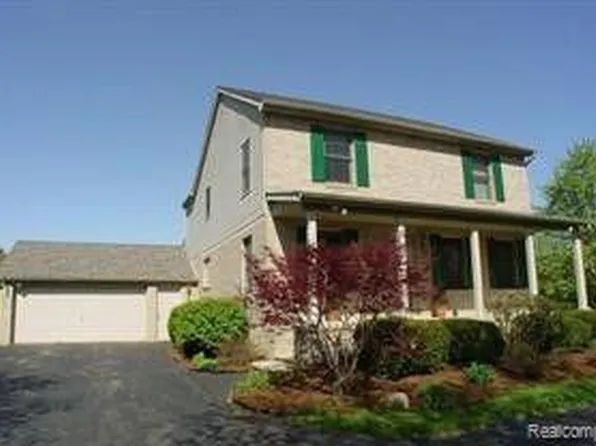9801 N Ridge Rd, Plymouth, MI 48170