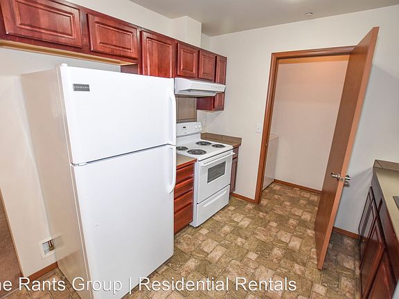 4th image of 903 Crystal Springs St NW Unit 8