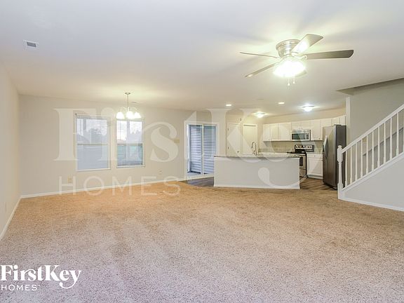 3rd image of 3608 Brandenburg Blvd