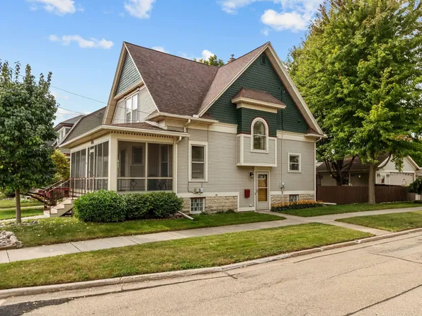 645 Grove St, Oshkosh, WI 54901