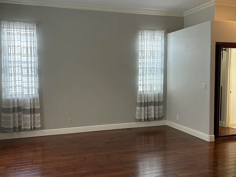 8192 NW 42nd St — Photo 11