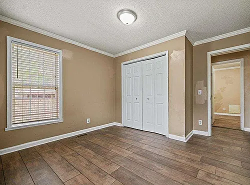 3016 Greystone Cir Photo 1