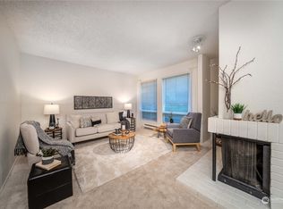 15711 4th Ave S APT 13, Burien, WA