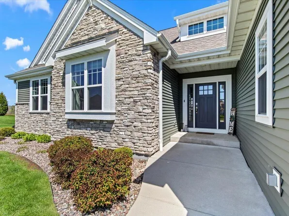 W158N6711 Tamarack TRAIL, Menomonee Falls, WI 53051