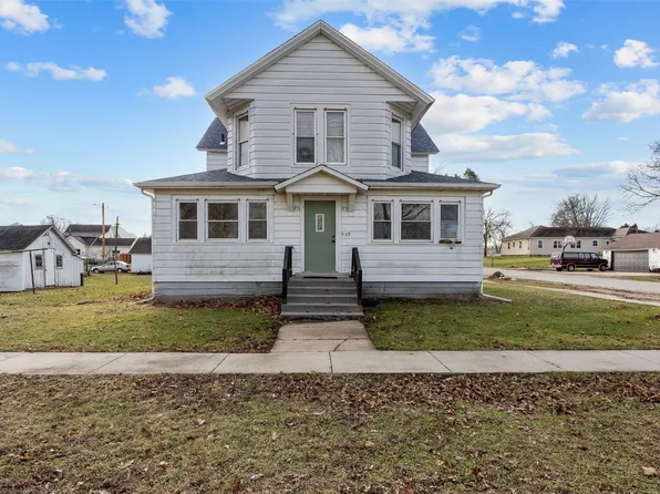 109 W Cleveland St, Olin, IA 52320