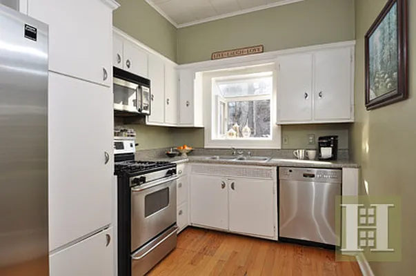 Sold by Halstead Real Estate | media 5