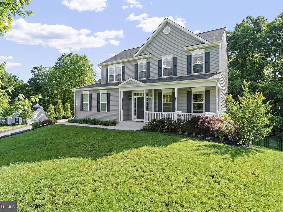 1st image of 465 Bradbury Ln