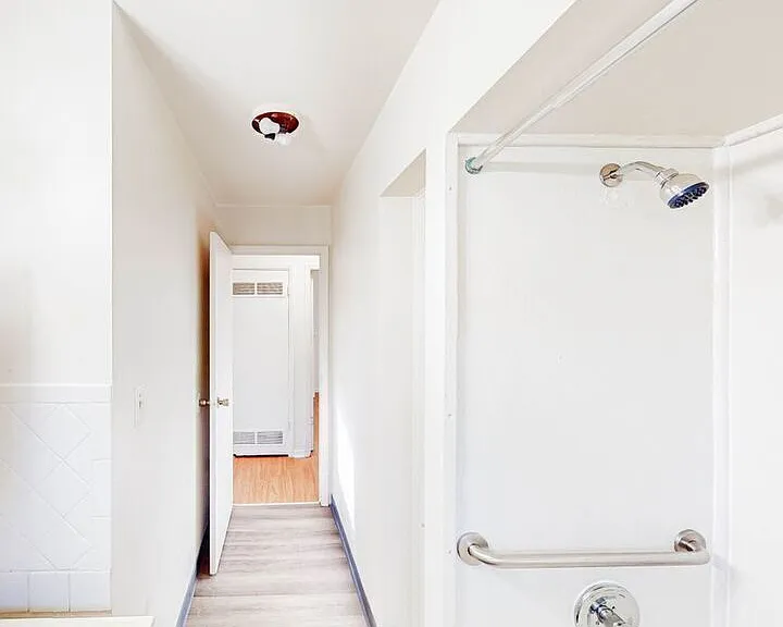 2228 Minnesota Ave — Photo 13