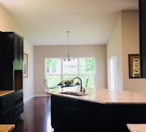 3rd image of 1220 Denmark Pl