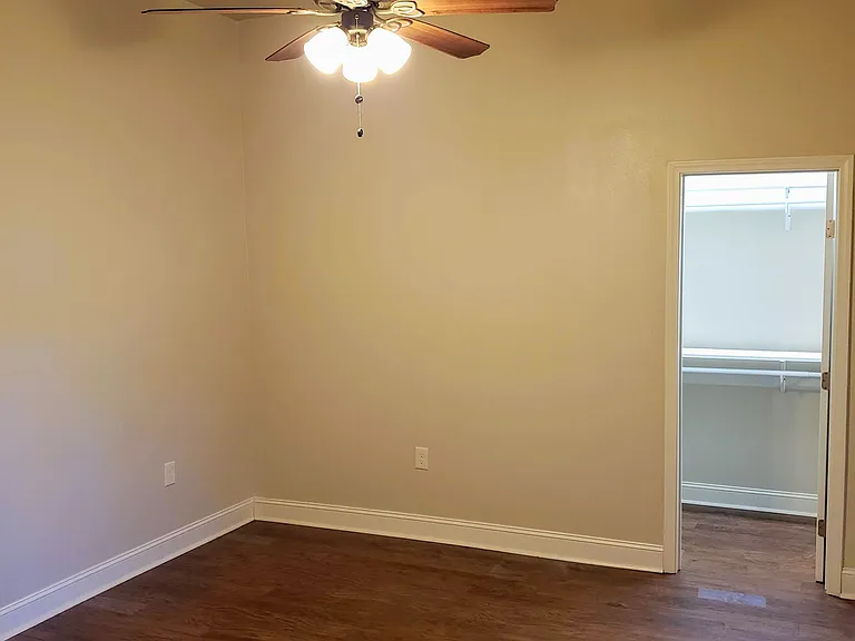 3211 Delachaise St — Photo 8