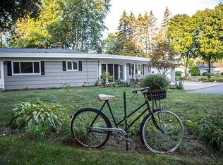 14 Russell St, Haverhill, MA 01830