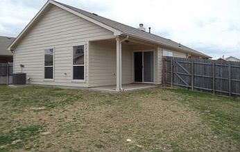 5th image of 2101 Charmion Ln