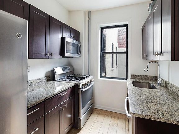 3rd image of 736 W 173rd St APT C51