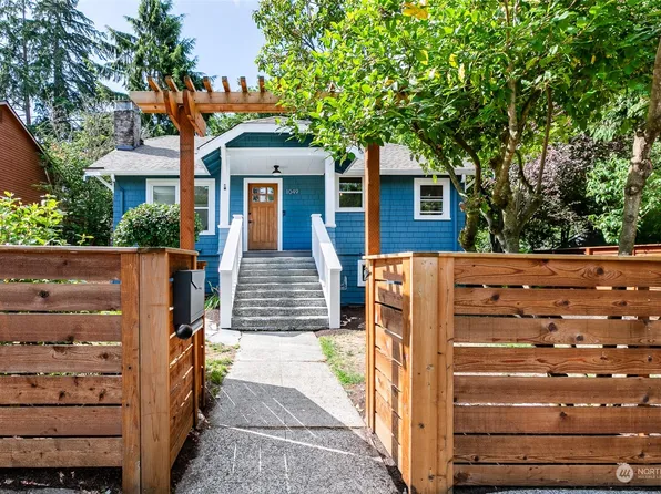 1049 NE 92nd Street, Seattle, WA 98115