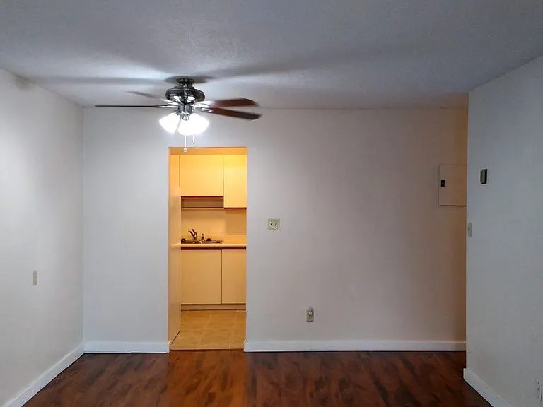 110 Pandora Ave #209 — Photo 12