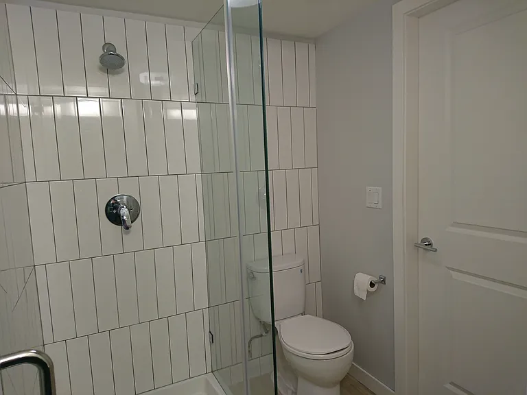 388 Skeena St — Photo 21