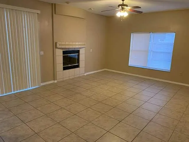 6517 Canterlea Dr — Photo 7