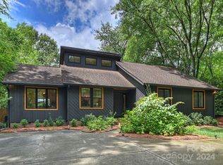1320 Wandering Way Dr, Charlotte, NC 28226