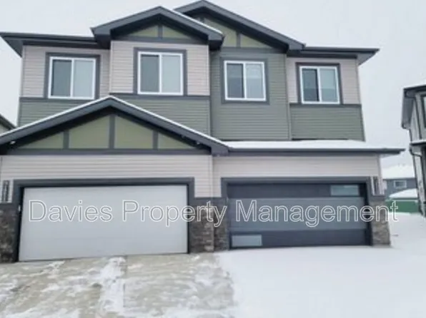 20626 94a Ave NW, Edmonton, AB T5T 7M9