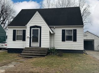 105 E Vinyard St, Anderson, IN 46012