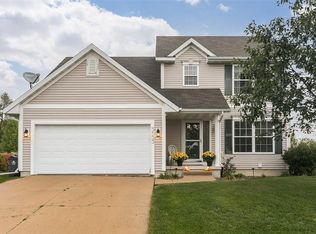 3533 Field Stone Pl SW, Cedar Rapids, IA 52404